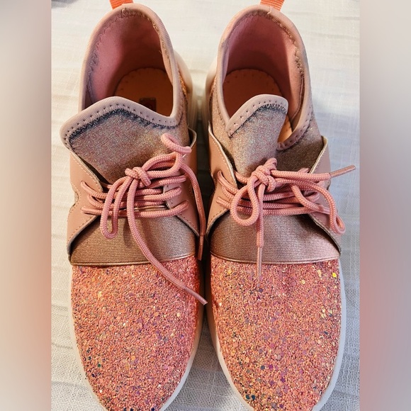Roxy Rose tennis shoes size 9 pink with glitter - Picture 4 of 6